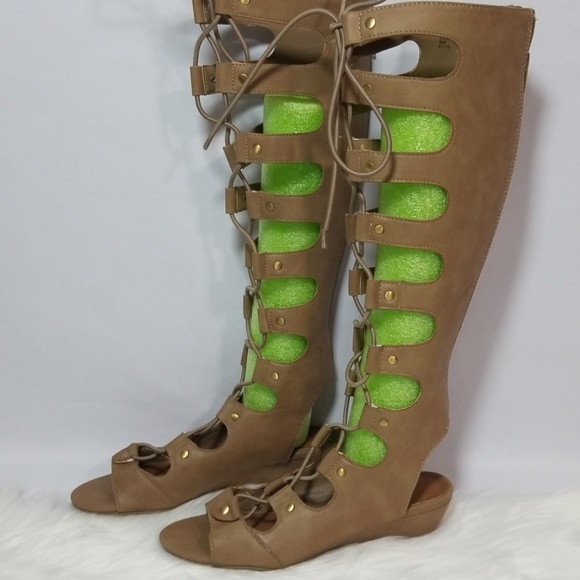 COVERGIRL Shoes - Covergirl Cassandra Knee High Sandals Shoes Sz 6